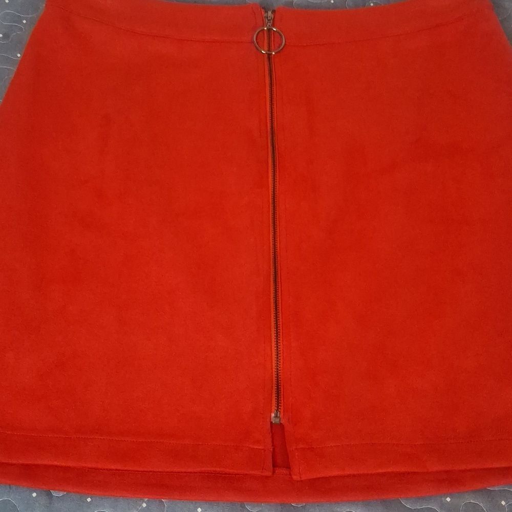 Lee Tracy Elegant Red Women's Skirt